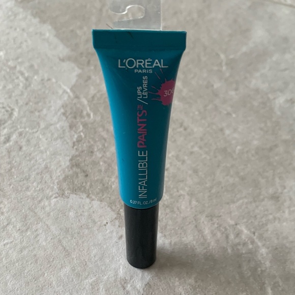 BNWT L'Oreal Infallible Paints Lips Lip Color Domineering Teal - Picture 4 of 8
